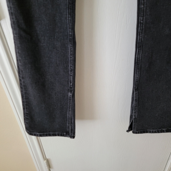 A&F Curve Love Skinny High Rise Jeans - Picture 5 of 11